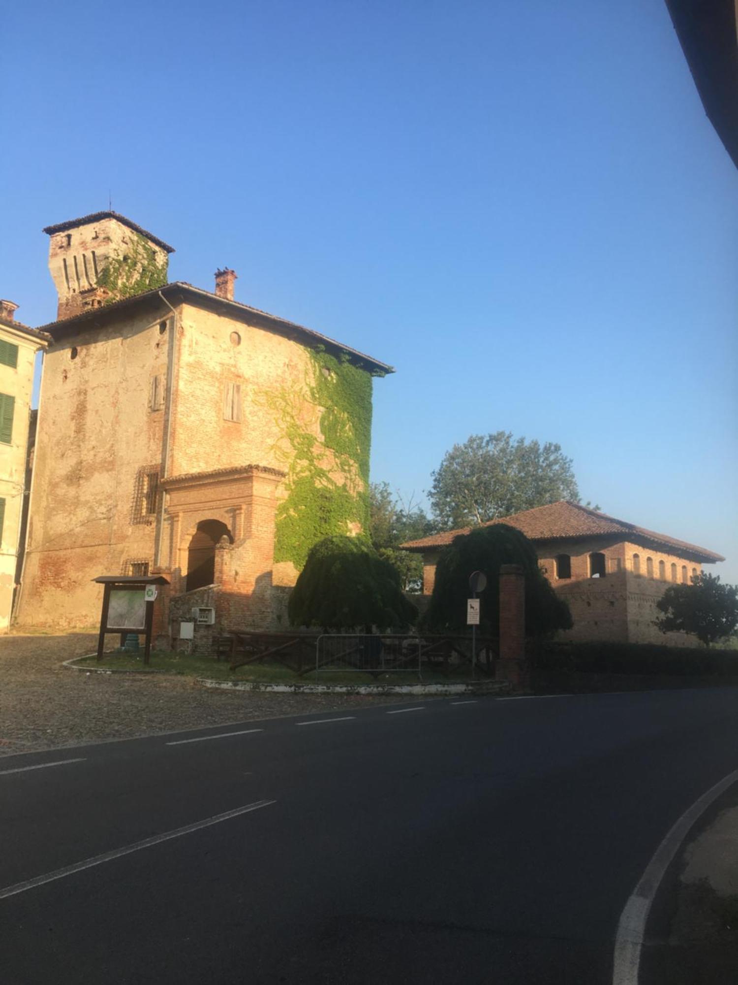 Lerosedimiamamma Appartement Cassine Buitenkant foto